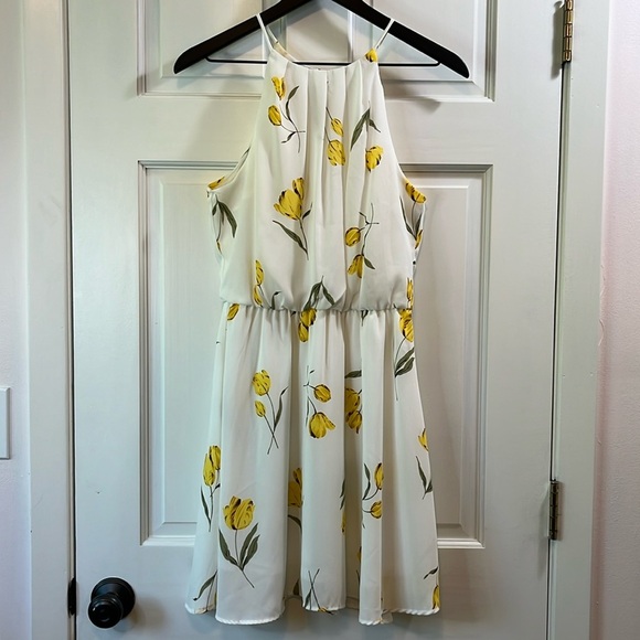 Lush White & Yellow Floral High Neck Mini Dress - Size Medium - Picture 1 of 8